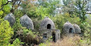 Beatles Ashram (Chaurasi Kutia) - Rishikesh 5 Beatles Ashram (Chaurasi Kutia) – Rishikesh
