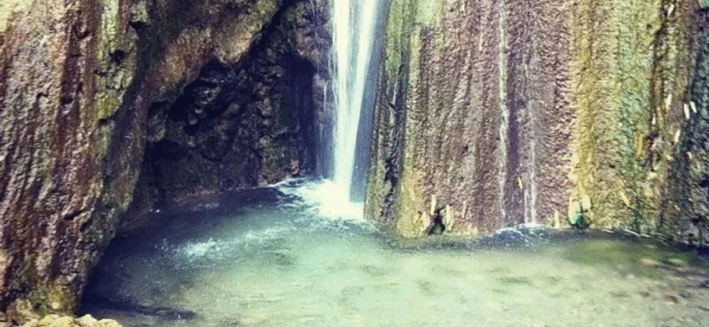 Patna Waterfall - Rishikesh 3
