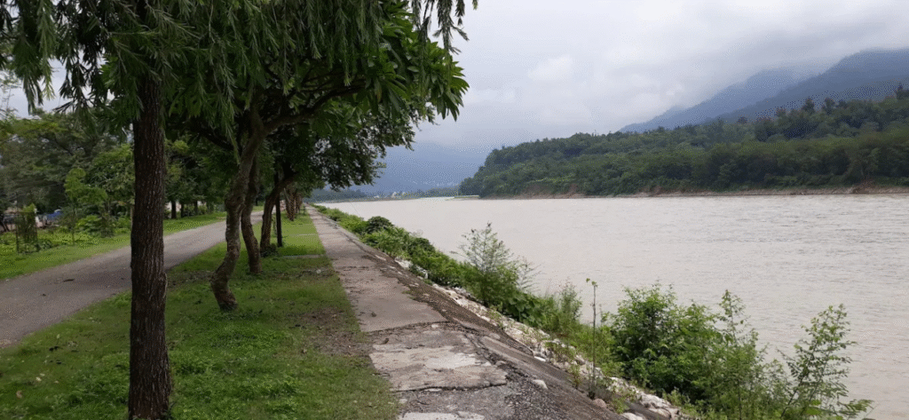 Marine Drive - Rishikesh 2
