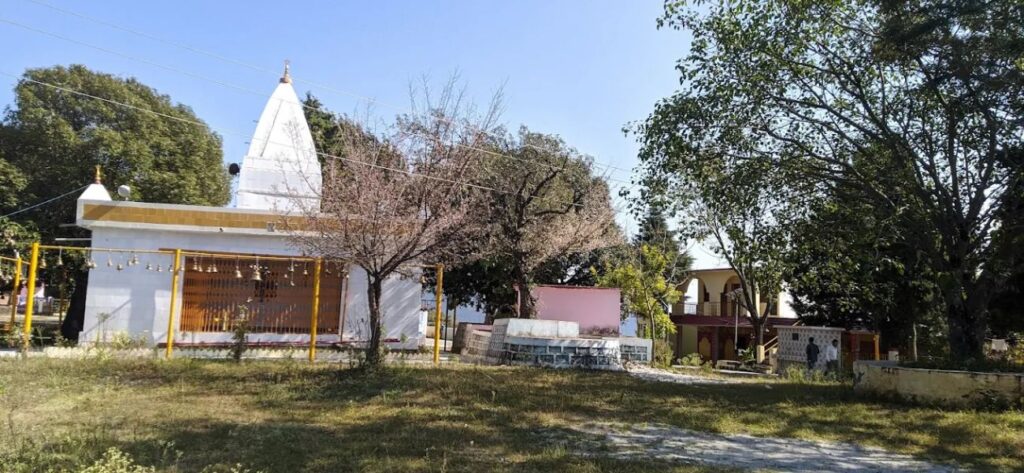 Danda Nagraja Temple - Pauri 3