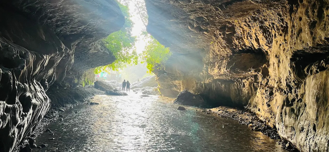 Robber’s Cave (Guchhupani) – Dehradun